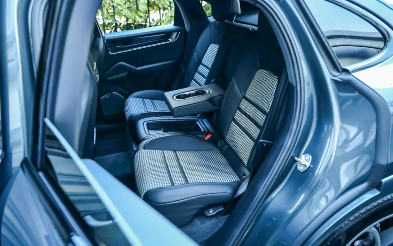 Porsche Cayenne Coupe Turbo E-Hybrid * PTS * CARBON * 18-WEG *  - 115819