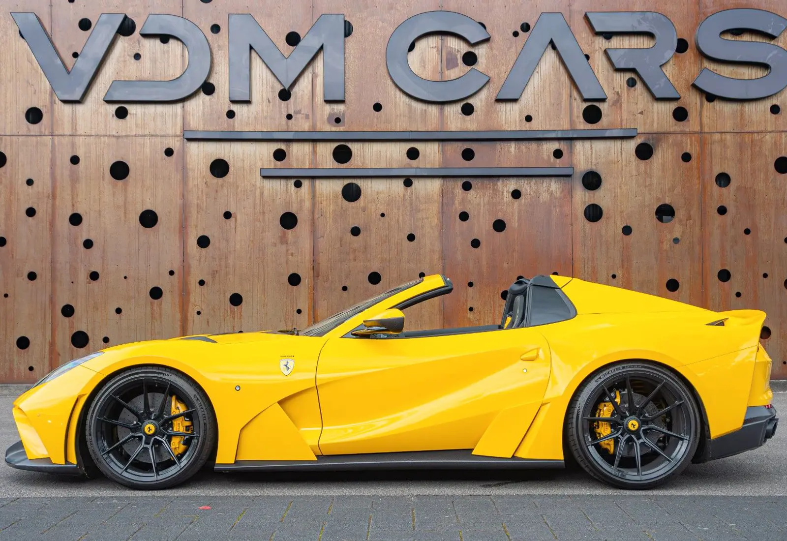 Ferrari 812 GTS NOVITEC N-LARGO * 1 OF 18 * CARBON * 840PS *  - 145808