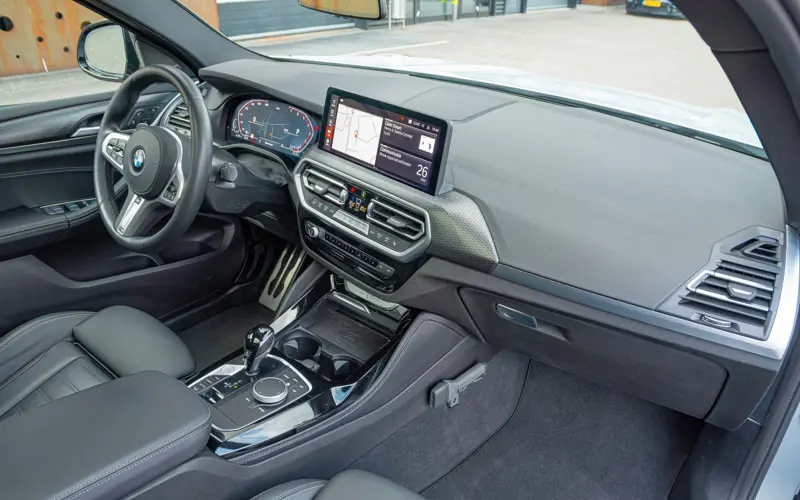 BMW X4 xDrive 20 i M Sport * PANO * HARMAN * 360 * SHADOW *  - 107531