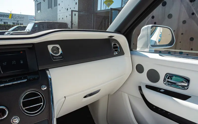 Rolls-Royce Cullinan MANSORY * FORGED CARBON * ONLY 7600 KM *  - 139153