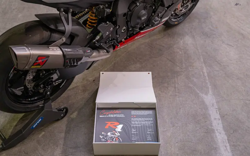 Yamaha R1 GYTR Pro 25th Anniversary Edition * 1 OF 25 * LI - 167239