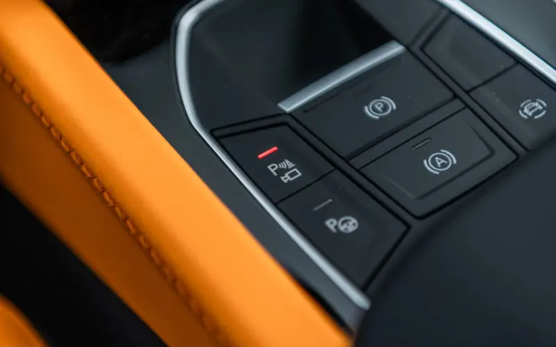 Lamborghini Urus SE * KERES MATTE * SONUS * MAINTENANCE PACK * 23" *  - 128162