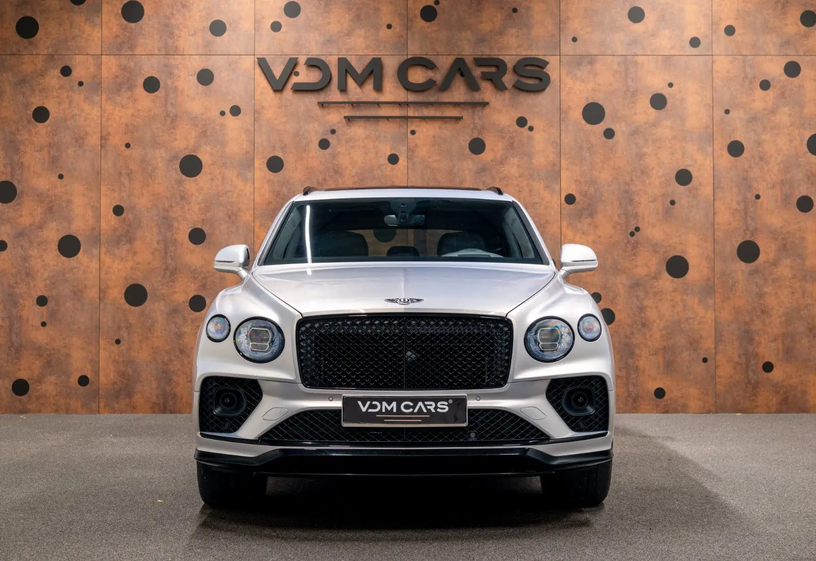 Bentley Bentayga 3.0 Hybrid 4WD * FIRST EDITION * NAIM *  - 135322