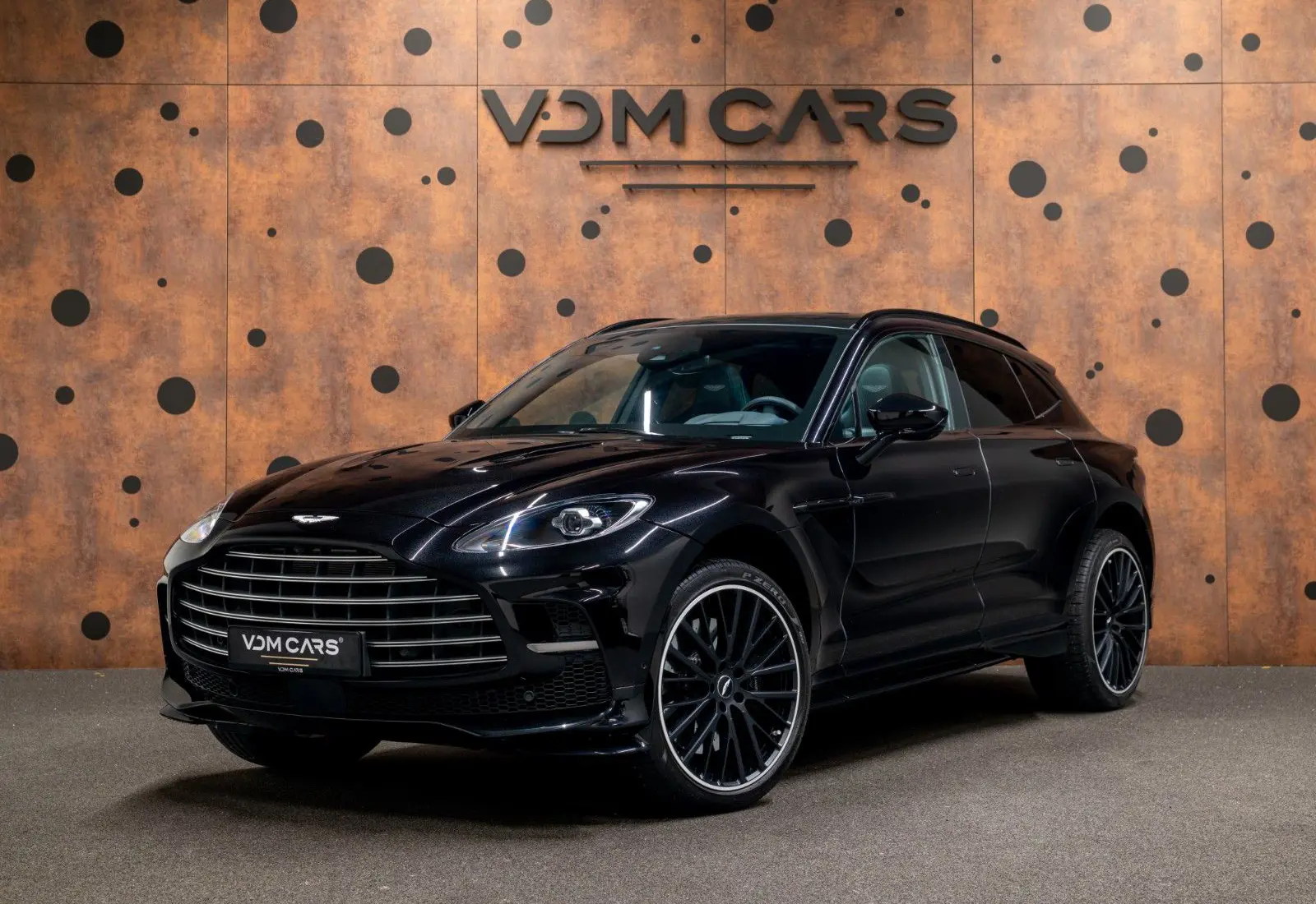Aston Martin DBX 707 * Carbon * Sitzbelüftung * ACC * 360 * DesignPack - 168092