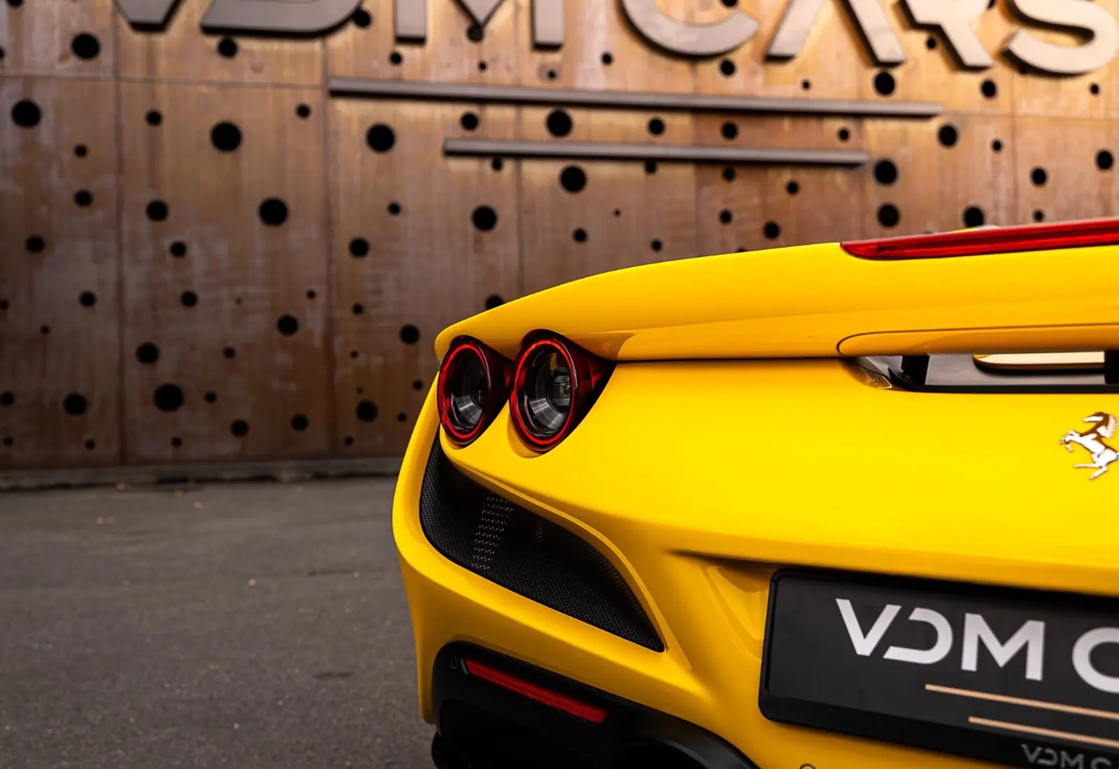 Ferrari F8 Spider * LIFT * AFS1 * CARBON * Racing Seats *  - 167733