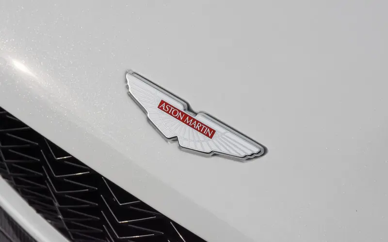 Aston Martin Vanquish Zagato Volante * 1 OF 99 *  - 110753
