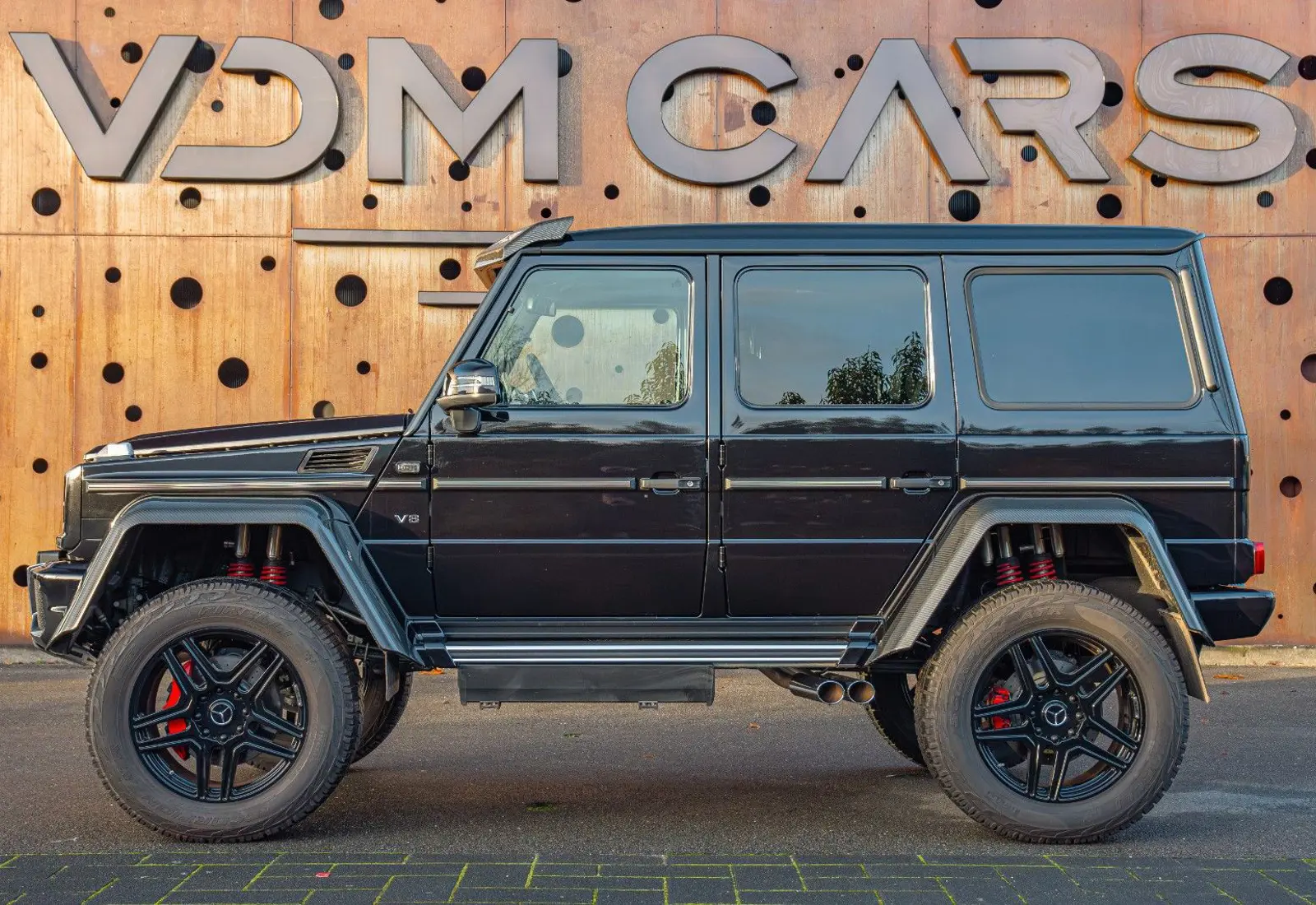 Mercedes-Benz G 500 4x4² * AHK * 1.000 KM * 1. BESITZER * MWST * CARBON - 105618