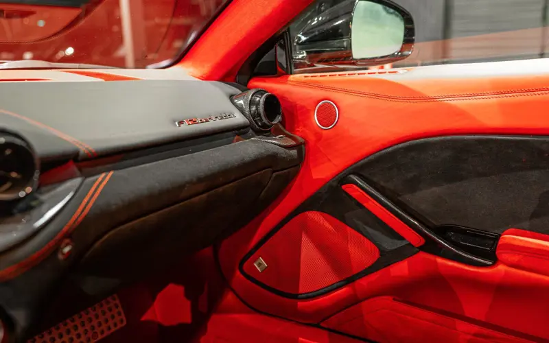 Ferrari F12 Berlinetta * ALCANTARA * CUSTOM * CARBON *  - 135022