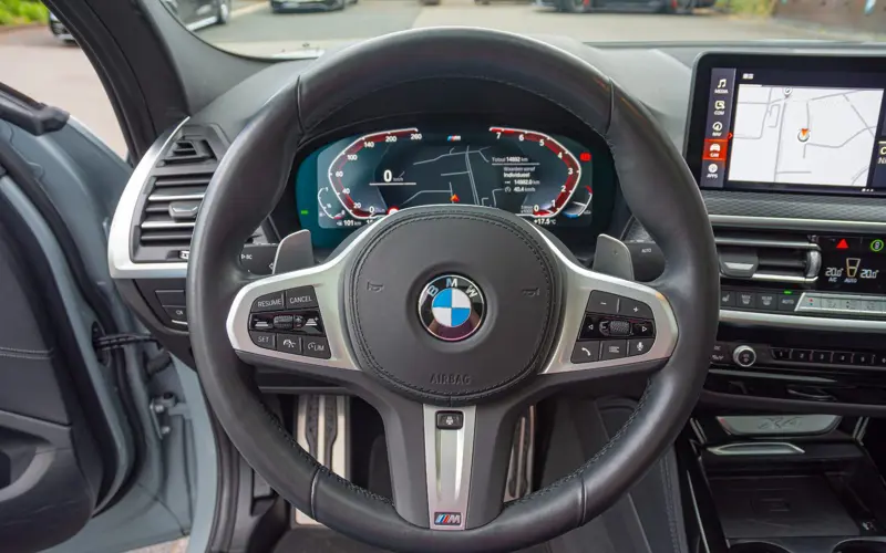 BMW X4 xDrive 20 i M Sport * PANO * HARMAN * 360 * SHADOW *  - 107527