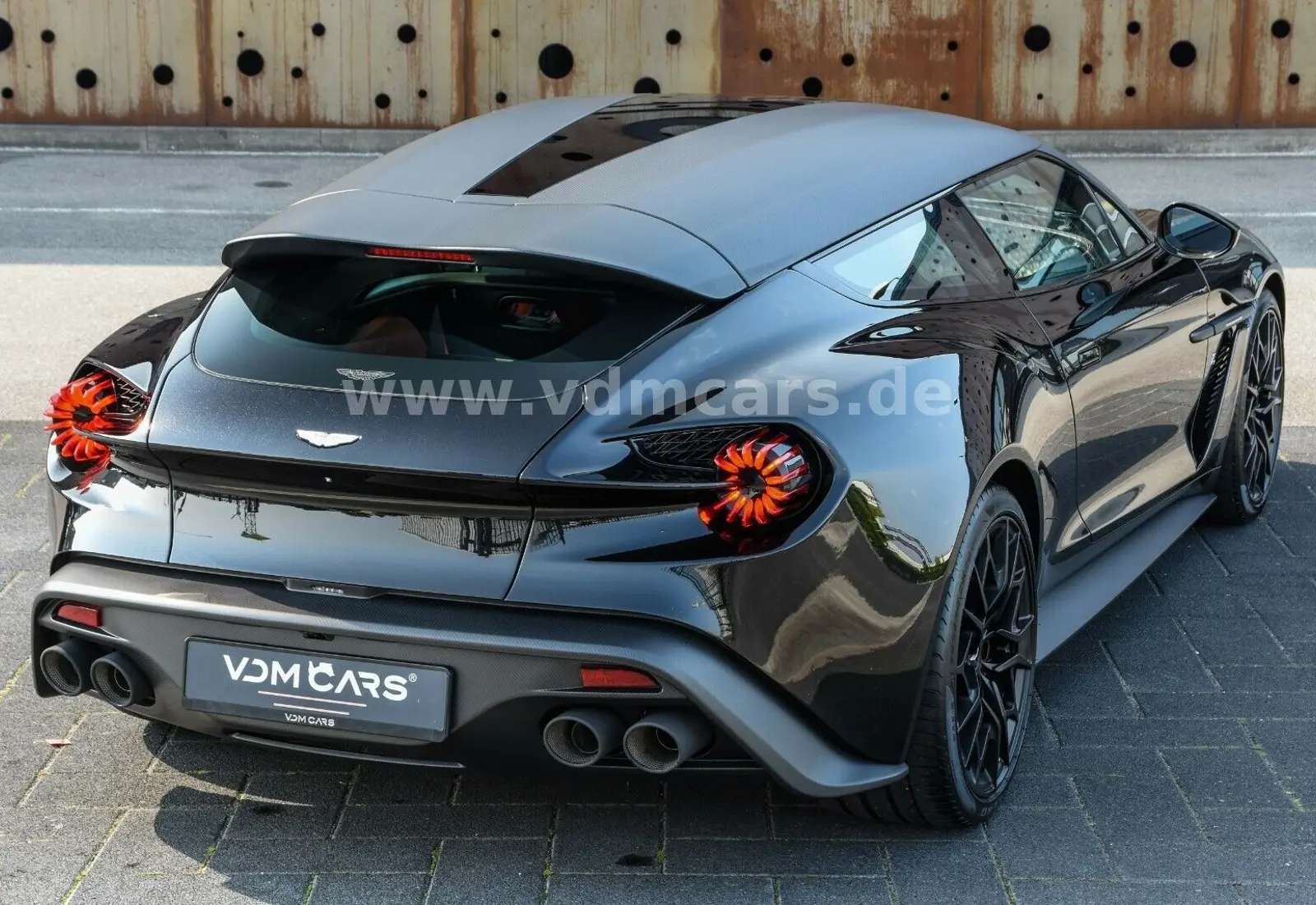 Aston Martin Vanquish Zagato Shooting Brake | 1 of 99 | NEW - 105153