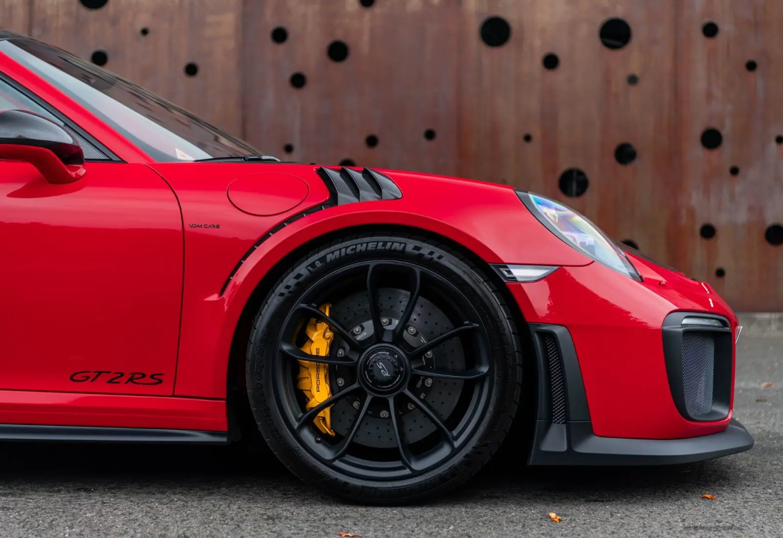 Porsche 911 GT2 RS * WEISSACH * 1.OWNER * ONLY 732KM * NEW - 128721