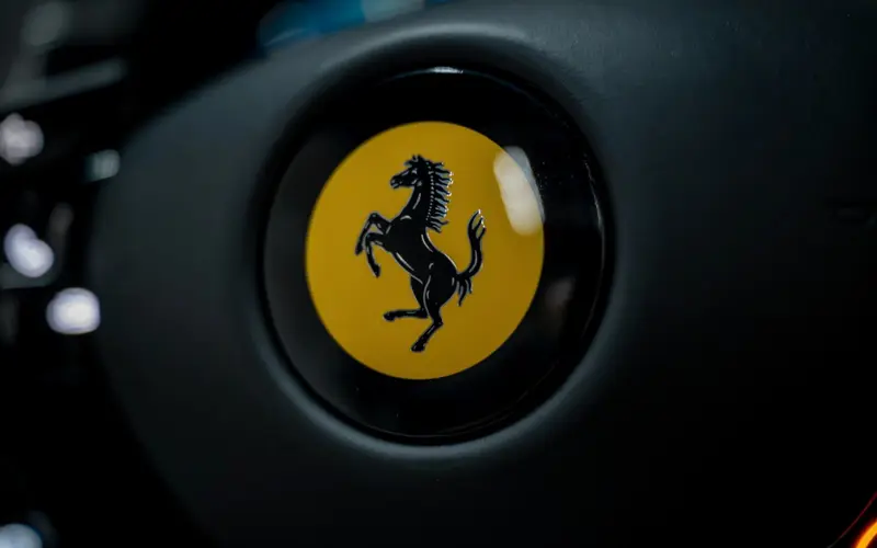 Ferrari Roma Spider * SPECIAL PAINT * MAGNERIDE * 360 * VENT *  - 170232