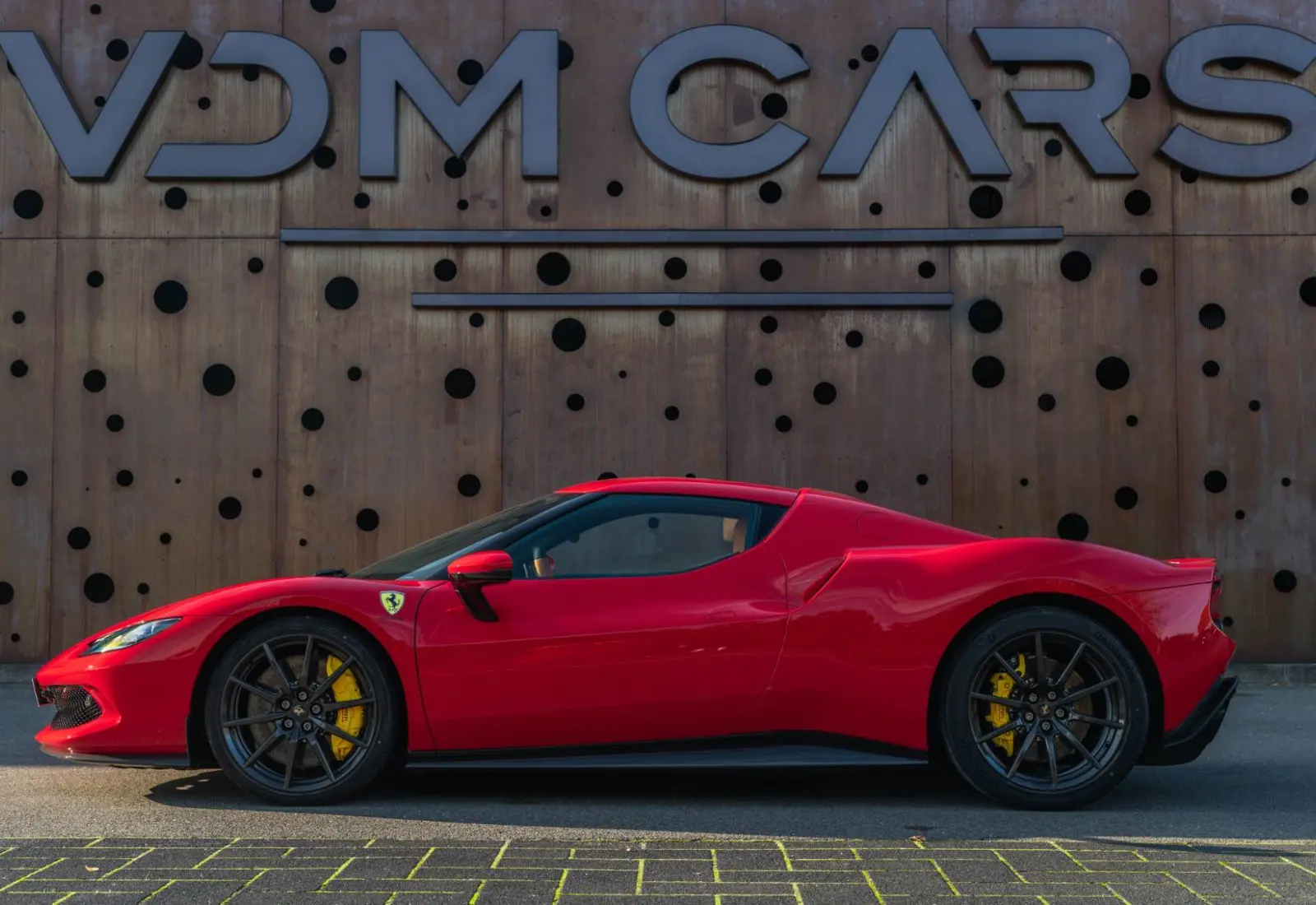 Ferrari 296 GTB * 1.HAND * CARBON * CARBON FELGEN * LIFT *  - 134447