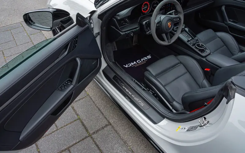 Porsche 992 Carrera 4 GTS Cabrio * 18 WEG * BOSE * SPORT * PASM *  - 86425