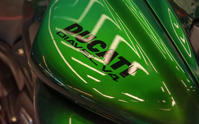 Ducati Diavel Bentley V4 * 1 OF 500 * LIMITED ED *  - 105482