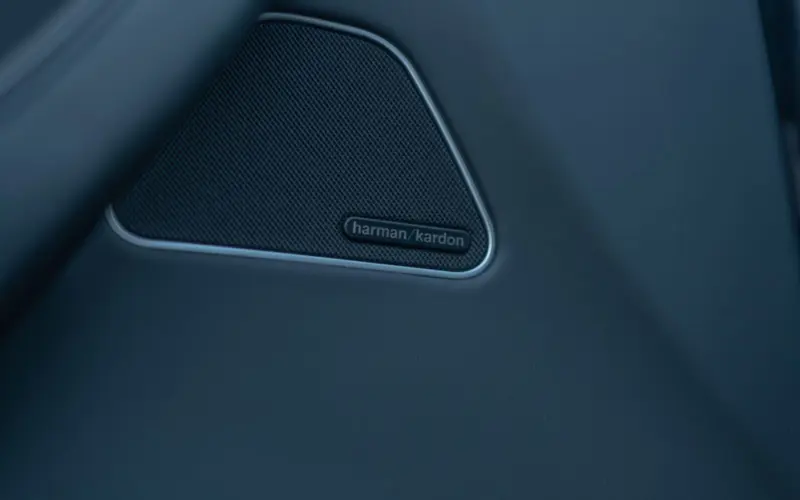 Maserati Levante Diesel * 1. HAND * SERVICE NEU * PANO * ACC * 360 - 126961