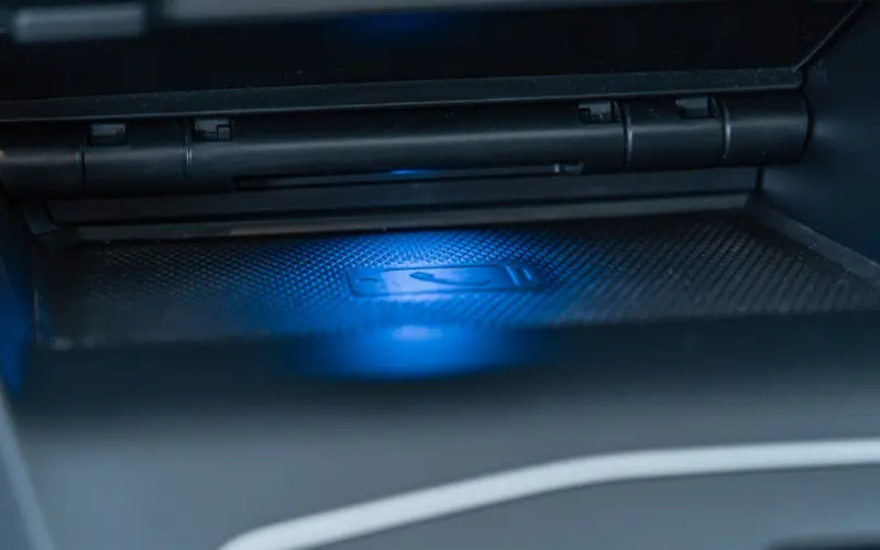 Volkswagen Golf VIII R * PERFORMANCE * AKRA * PANO * HUD * MAXTON * VO - 133479