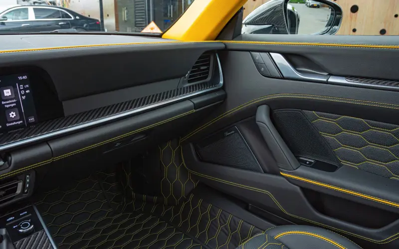 Porsche 992 BRABUS ROCKET R * 1 OF 25 * 900HP * CARBON * LIFT *  - 109826