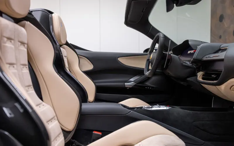 Ferrari SF90 Spider * LIFT * L-RACESEATS * CAMERA *  - 110689