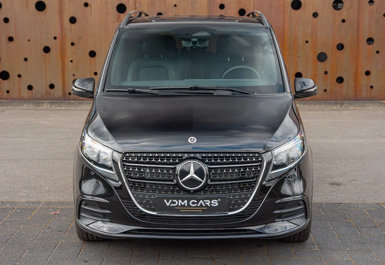 Mercedes-Benz V 300 d EXCLUSIVE L3 * NIGHT * 360 * AMG *  - 105318