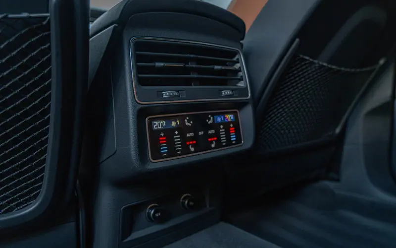 Audi RSQ8 4.0 TFSI * MATRIX * B&amp;O * TOUR * HEADUP *  - 137052