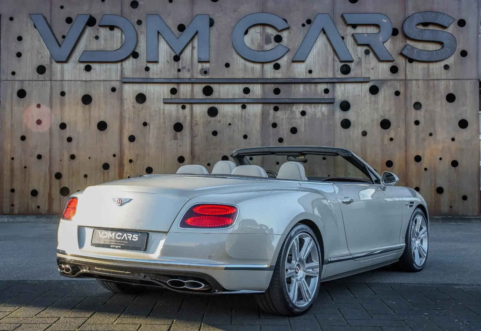 Bentley Continental GTC V8 S * 1. OWNER * MULLINER * MASSAGE *  - 106005