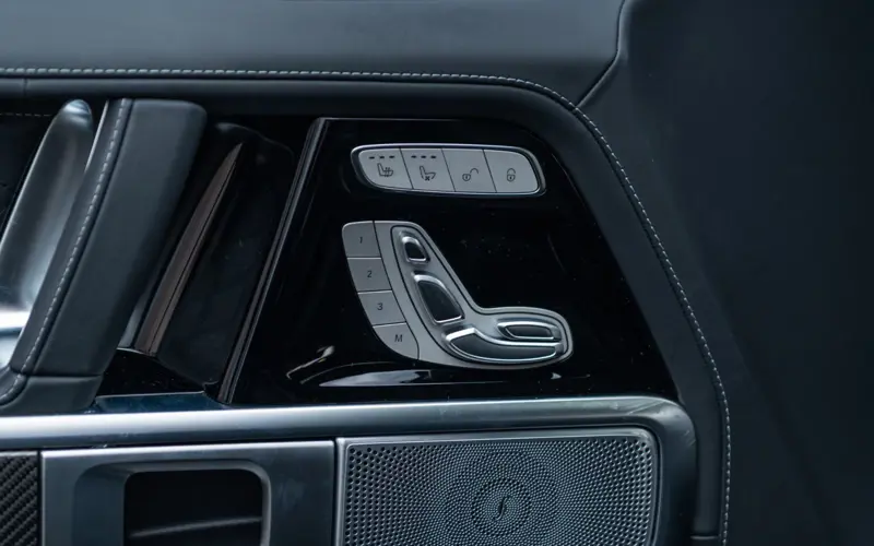 Mercedes-Benz G 63 AMG * MY26 * PT3 * CARBON EXT/IN * REAR-ENT * SUPERI - 137525