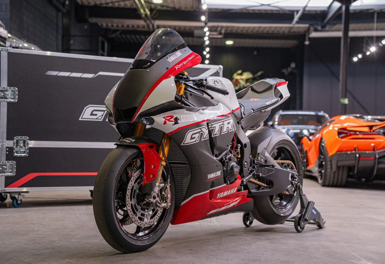 Yamaha R1 GYTR Pro 25th Anniversary Edition * 1 OF 25 * LI - 135618