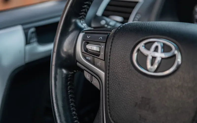 Toyota Land Cruiser 2.8 D-4D Executive * VOLL * 360 * MEMORY - 129171