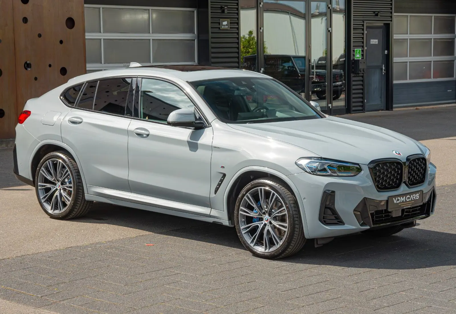 BMW X4 xDrive 20 i M Sport * PANO * HARMAN * 360 * SHADOW *  - 107510