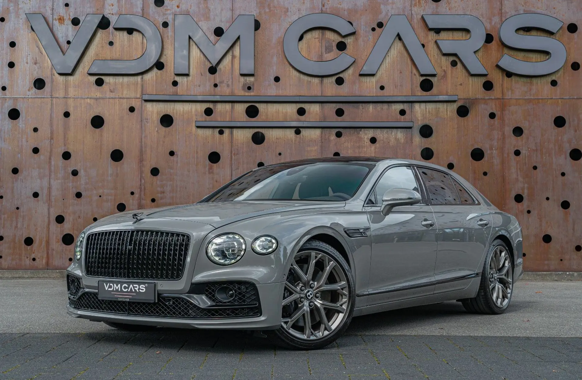 Bentley - Flying Spur - 145232