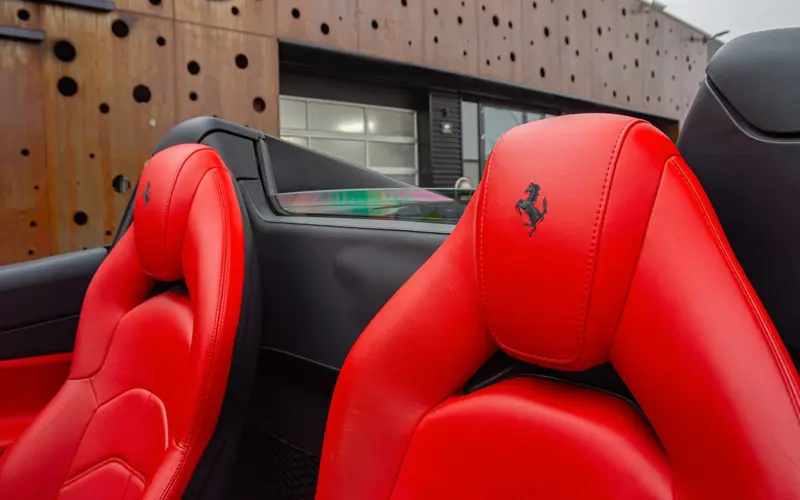 Ferrari 488 Spider * NEW SERVICE * NEW POWER * CAMERA * LEATHER - 105405