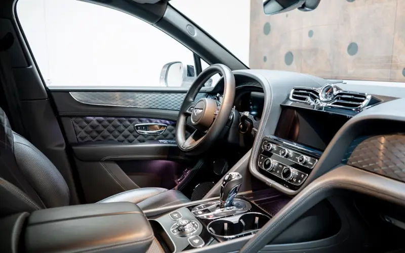 Bentley Bentayga 3.0 Hybrid 4WD * FIRST EDITION * NAIM *  - 135330