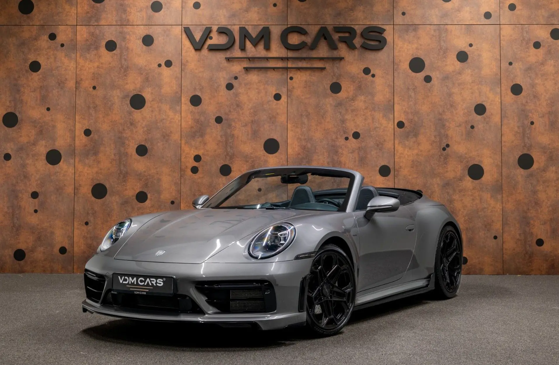 Porsche - 911 - 177636