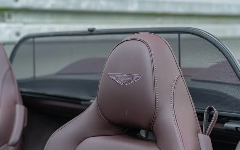 Aston Martin Vanquish Volante * Bowers &amp; Wilkins * Black-Pack *  - 145500