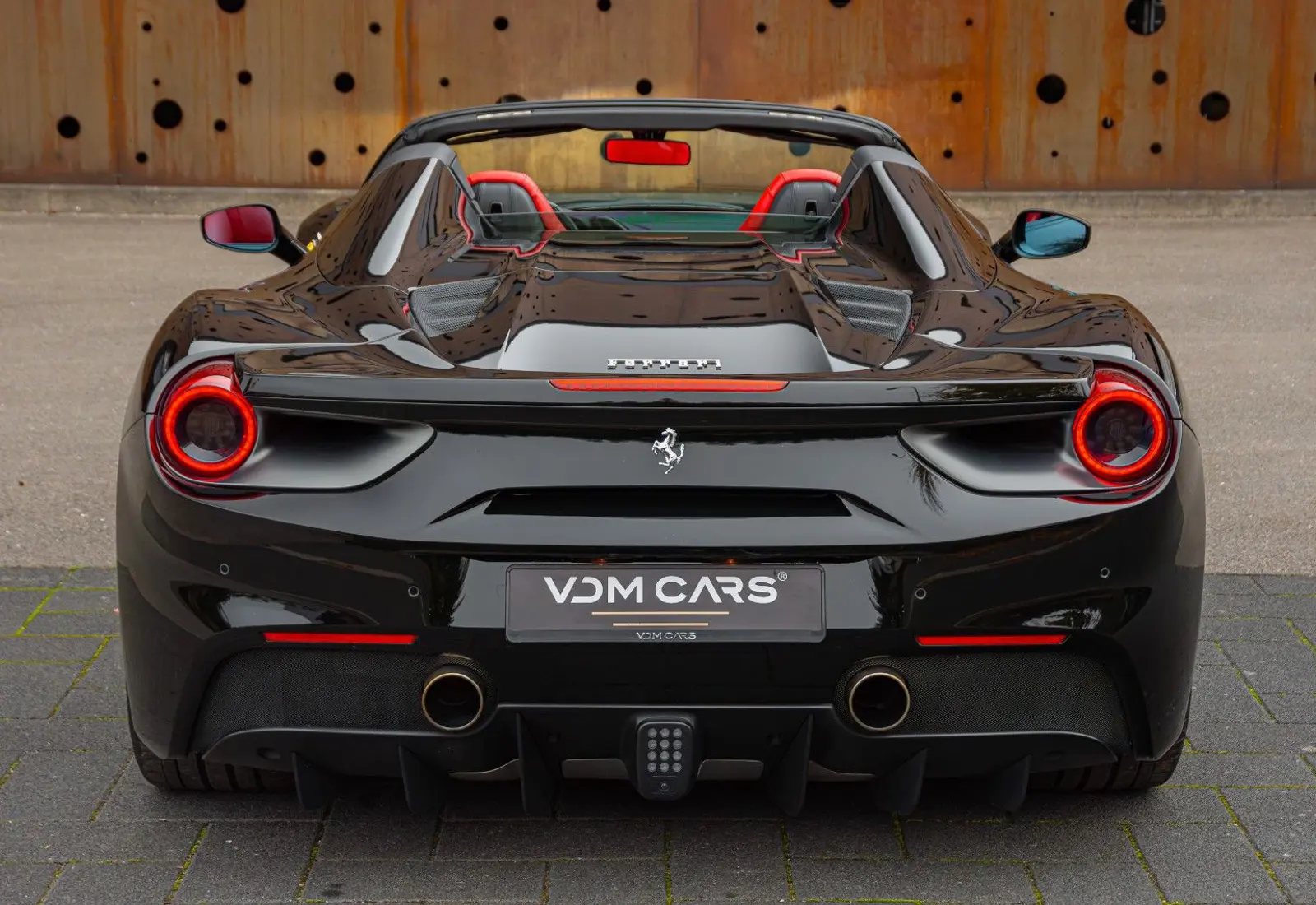Ferrari 488 Spider * NEW SERVICE * NEW POWER * CAMERA * LEATHER - 105381
