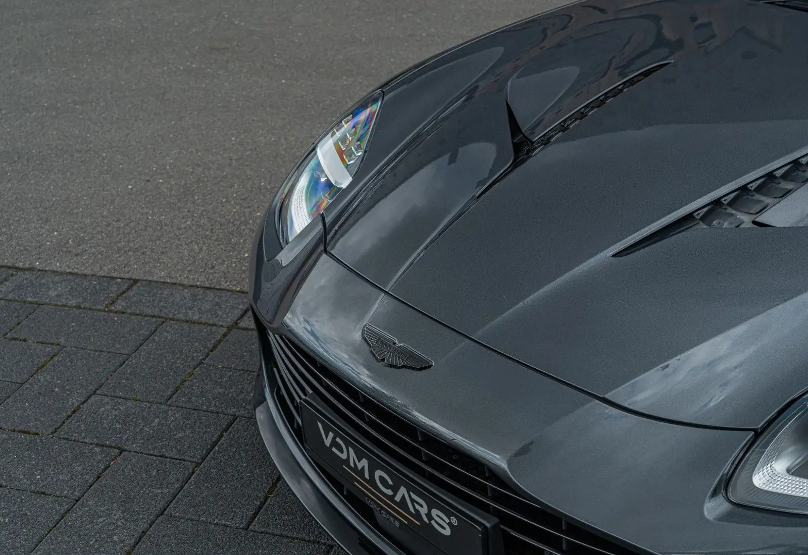 Aston Martin Vanquish Volante * Bowers &amp; Wilkins * Black-Pack *  - 145491
