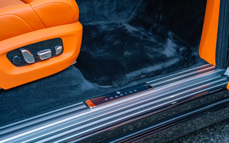 Rolls-Royce Phantom * COC ONLY * PROD.25 * BESPOKE * STARLIGHT * THEA - 136224