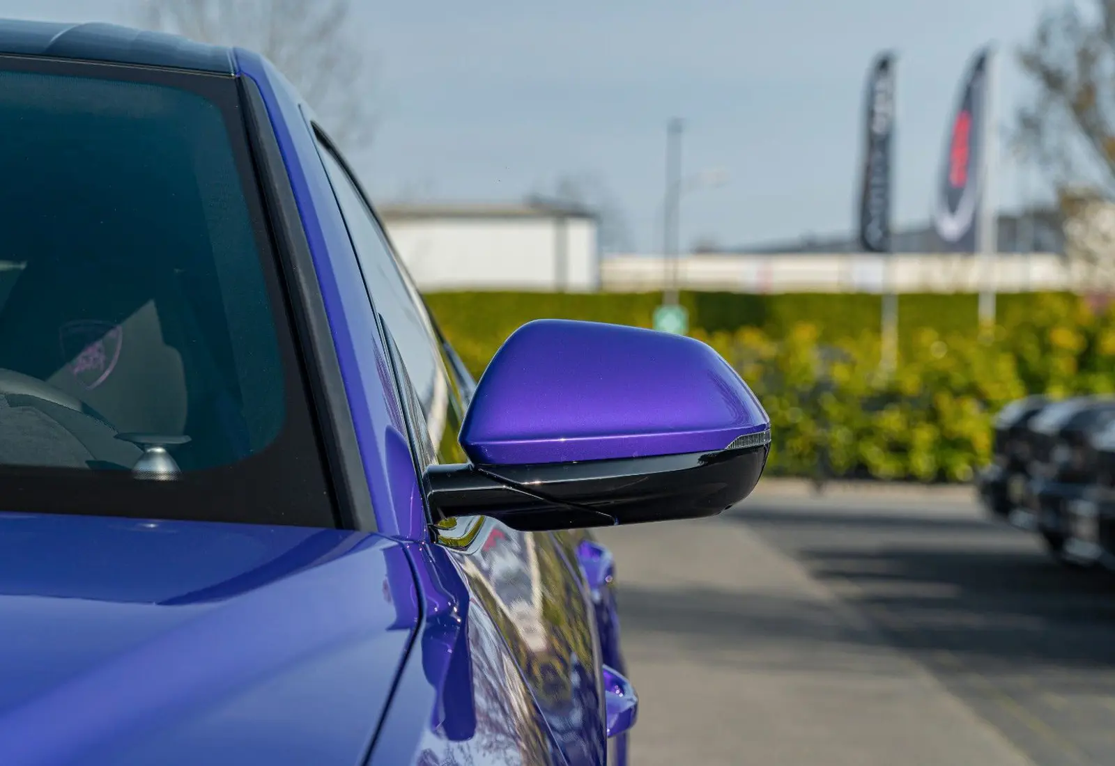 Lamborghini Urus SE * AD PERSONAM * VIOLA HONGKONG * MASSAGE * VOLL - 135984