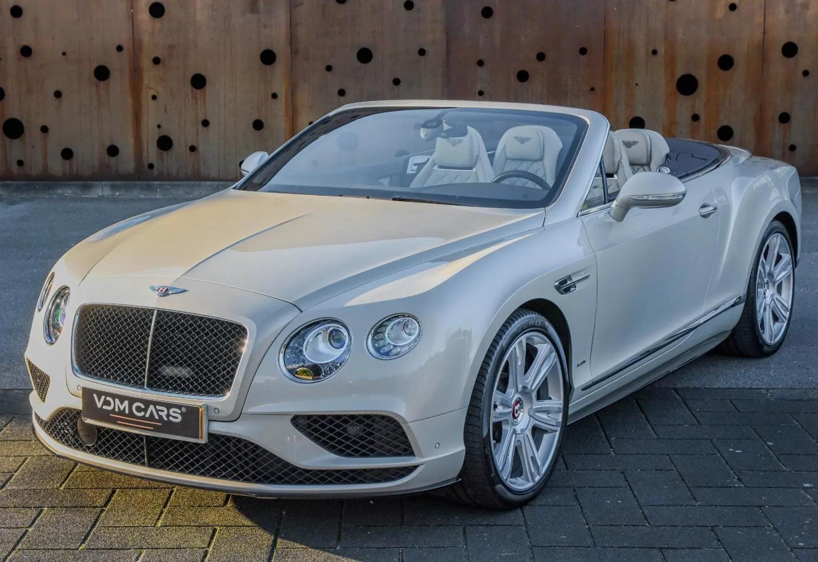 Bentley Continental GTC V8 S * 1. OWNER * MULLINER * MASSAGE *  - 69091