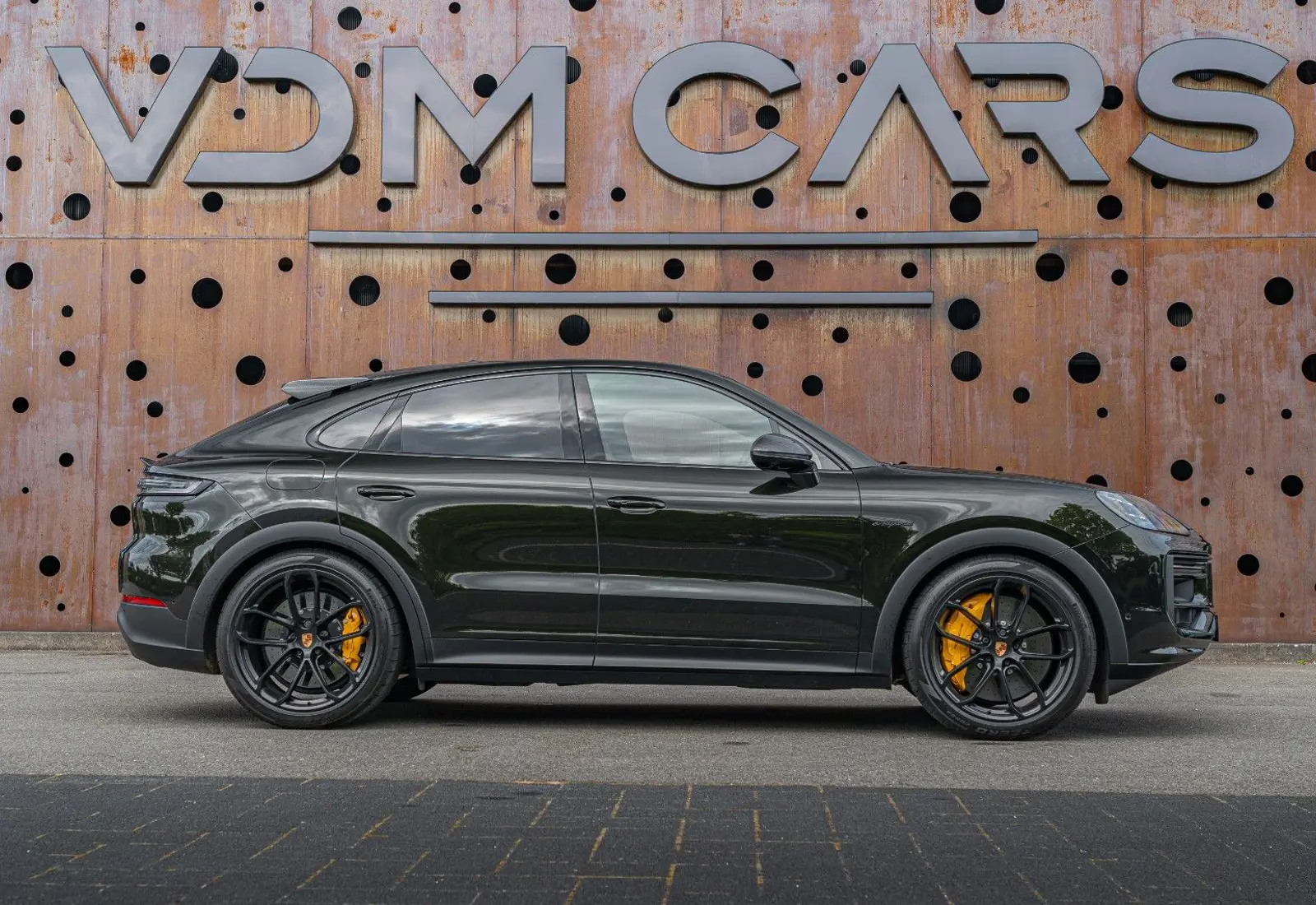 Porsche Cayenne Turbo E-Hybrid GT-Paket * INNO * 18 * -W * VOLL - 150520