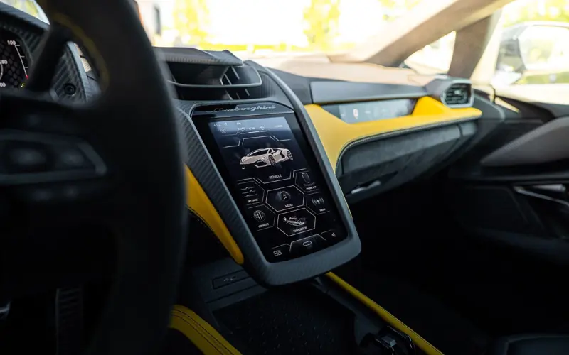 Lamborghini Revuelto 6.5 V12 * NEW CAR * AVAILABLE * BI COLOR - 168880