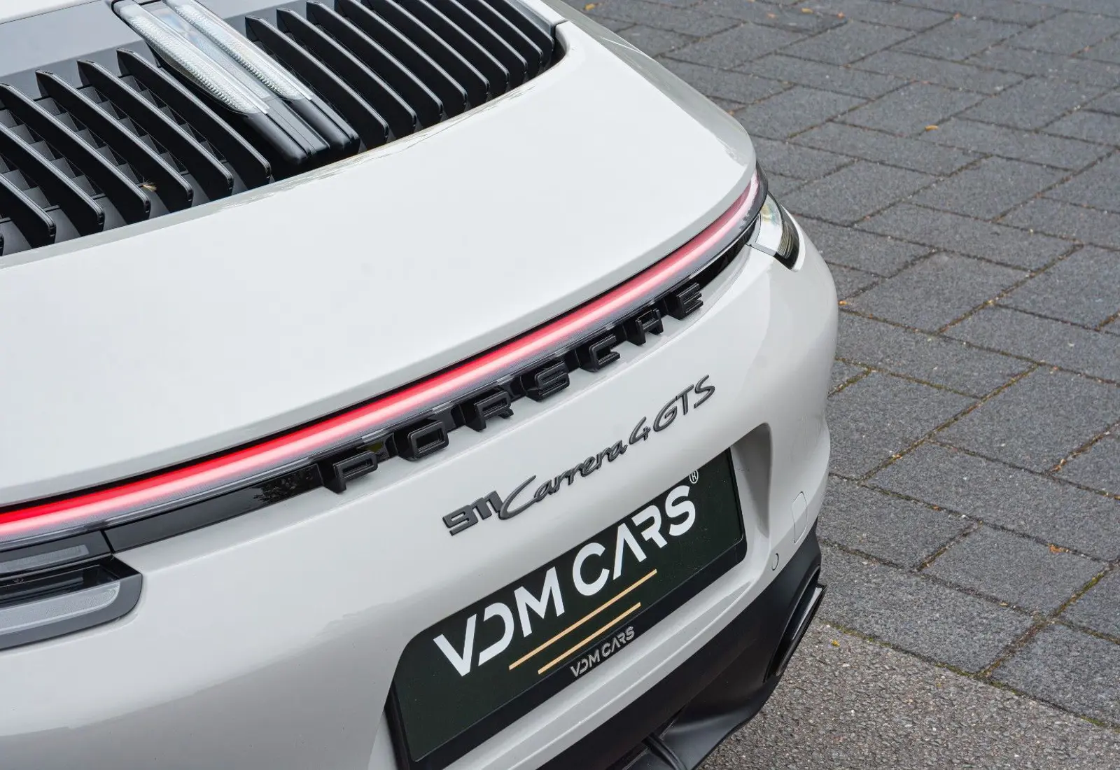 Porsche 911 Carrera 4 GTS Cabrio * 18 WEG * BOSE * SPORT * PASM *  - 84886