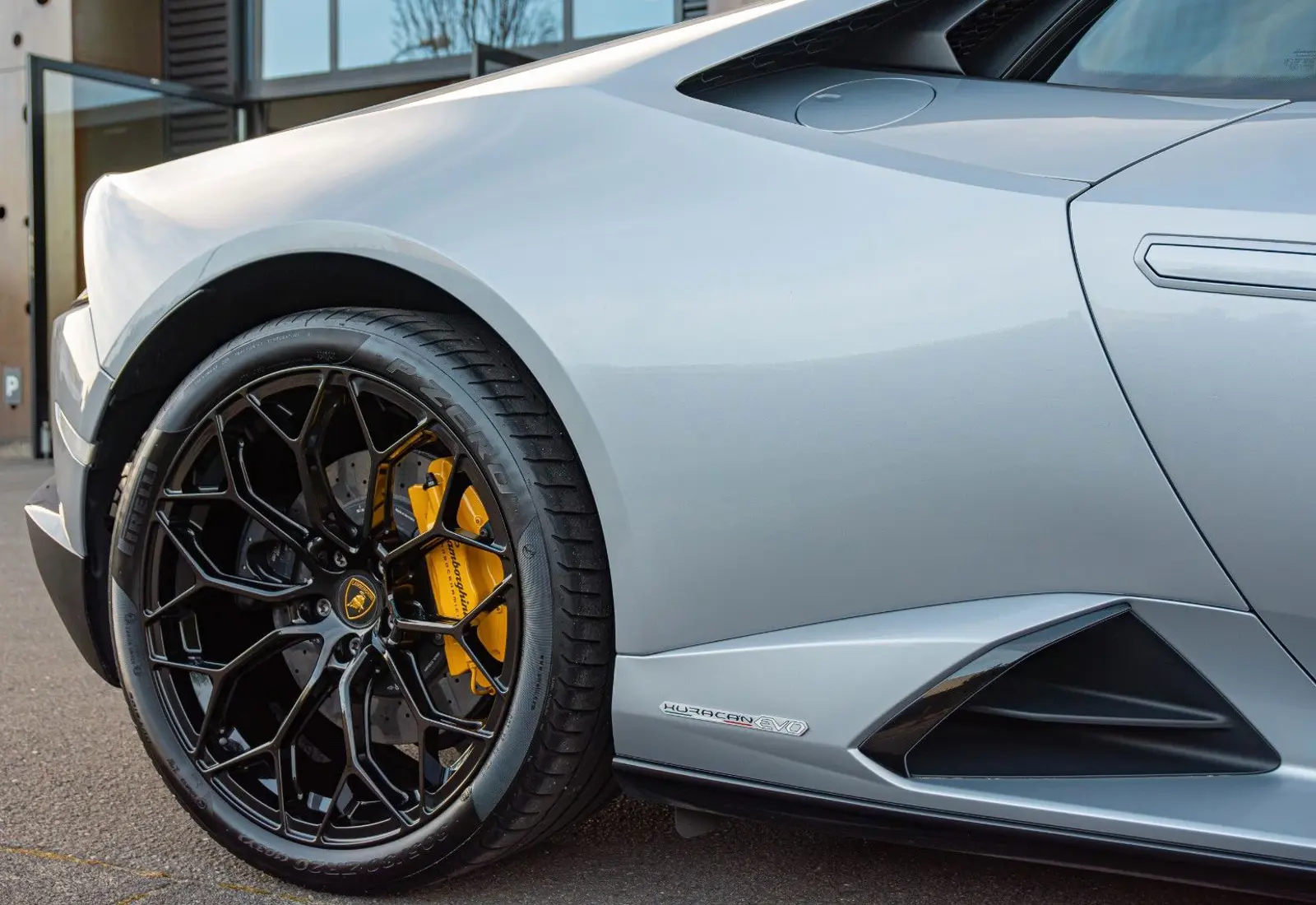 Lamborghini Huracán EVO AWD * LIFT * AD PERSONAM * STYLE * CONNECT - 105829
