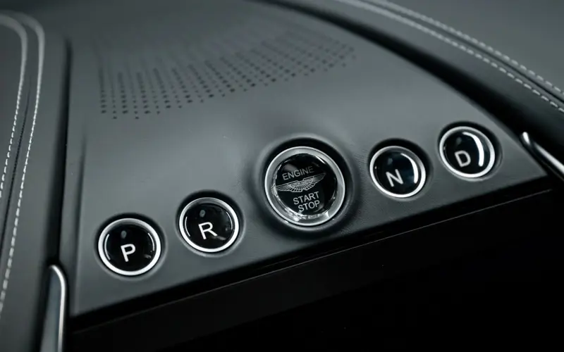 Aston Martin DBX 707 * Carbon * Sitzbelüftung * ACC * 360 * DesignPack - 168111