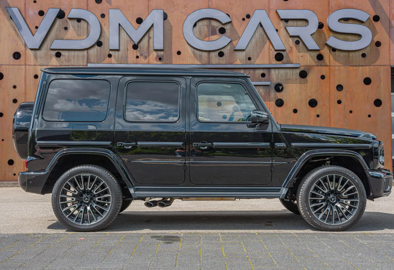 Mercedes-Benz G 63 AMG * PROD.25 * A22 * CARBON * NIGHT * SUPERIOR * BURM - 110171