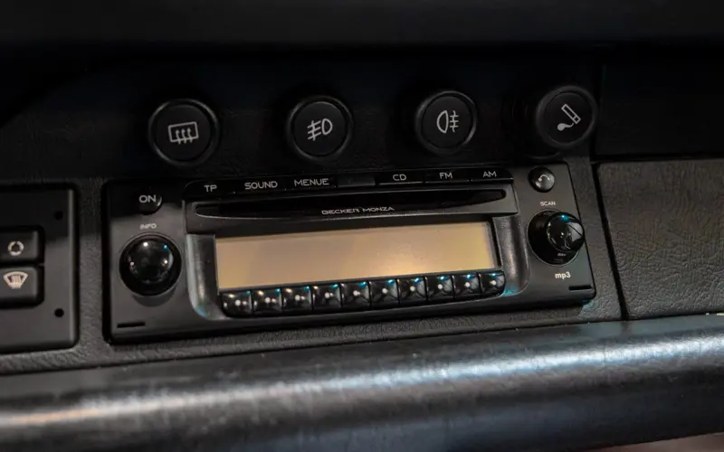 Porsche 993 Carrera 4S Coupé * Schaltgetriebe * Dach *  - 128248