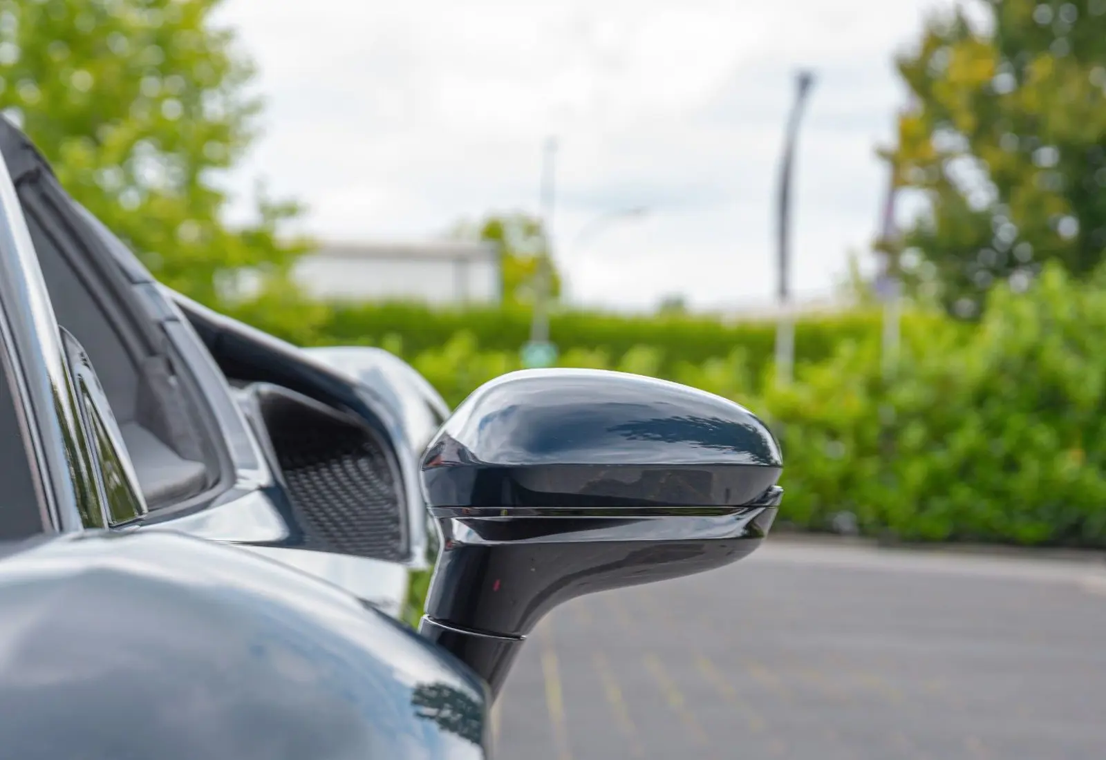 Ferrari SF90 Spider * CARBON(12x) * CARPLAY * LIFT * TWO-TONE *  - 119497