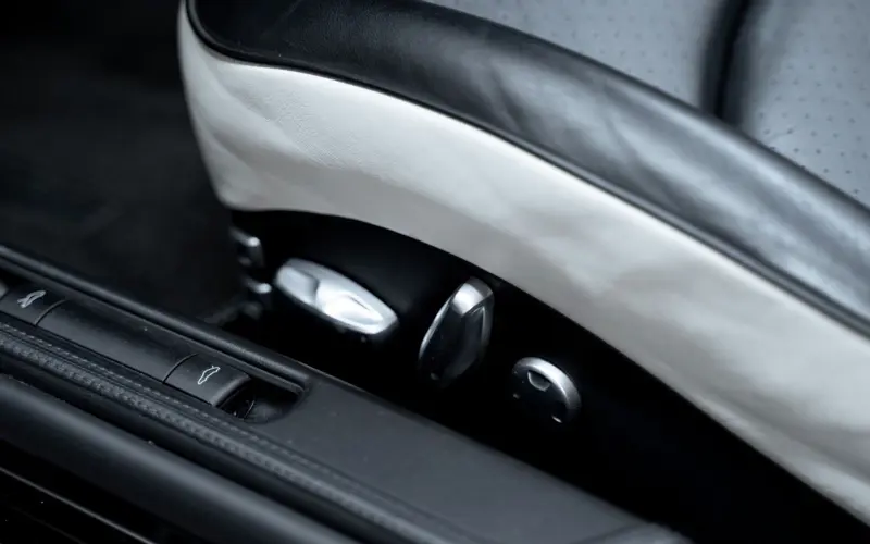 Porsche 911 Speedster * 1of356 * Memory * BOSE * PCCB * SportChro - 122976