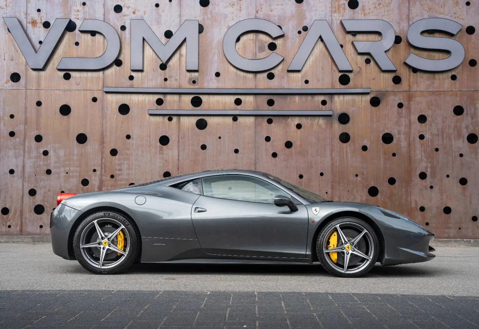 Ferrari 458 Italia * CARBON SEATS * LIFT * AFS * CAMERA * MWST *  - 153630